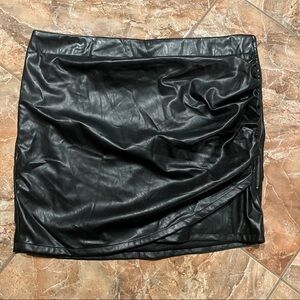 FashionNova In Your Dreams Ruched Mini Skirt Black